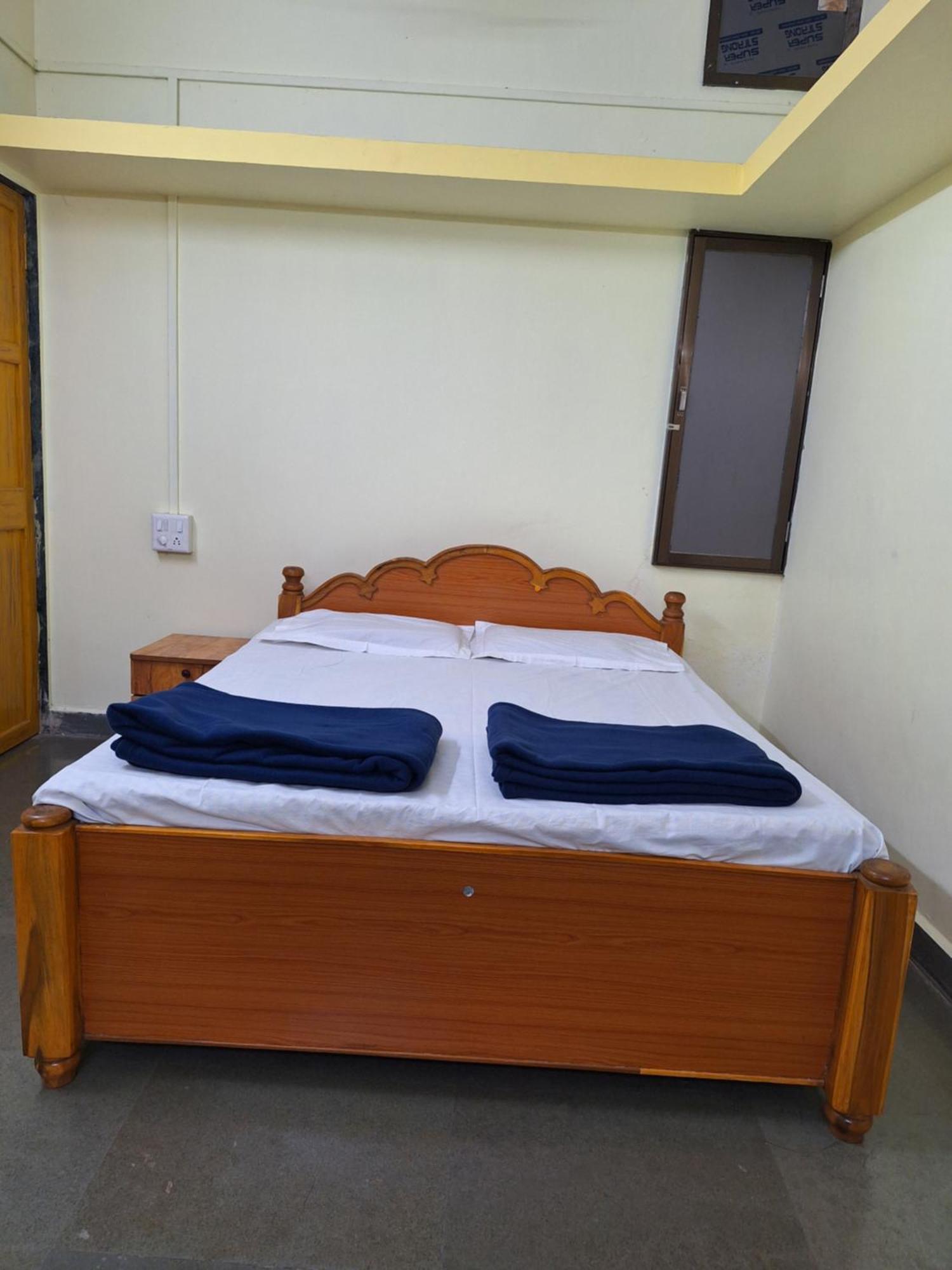 Anand Nivas Homestay Mālvan Zewnętrze zdjęcie